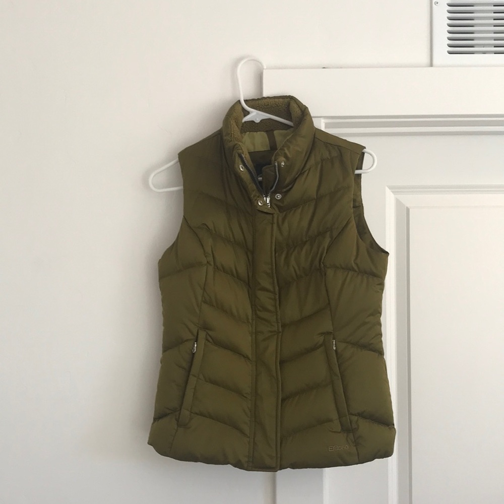 Eddie Bauer down vest